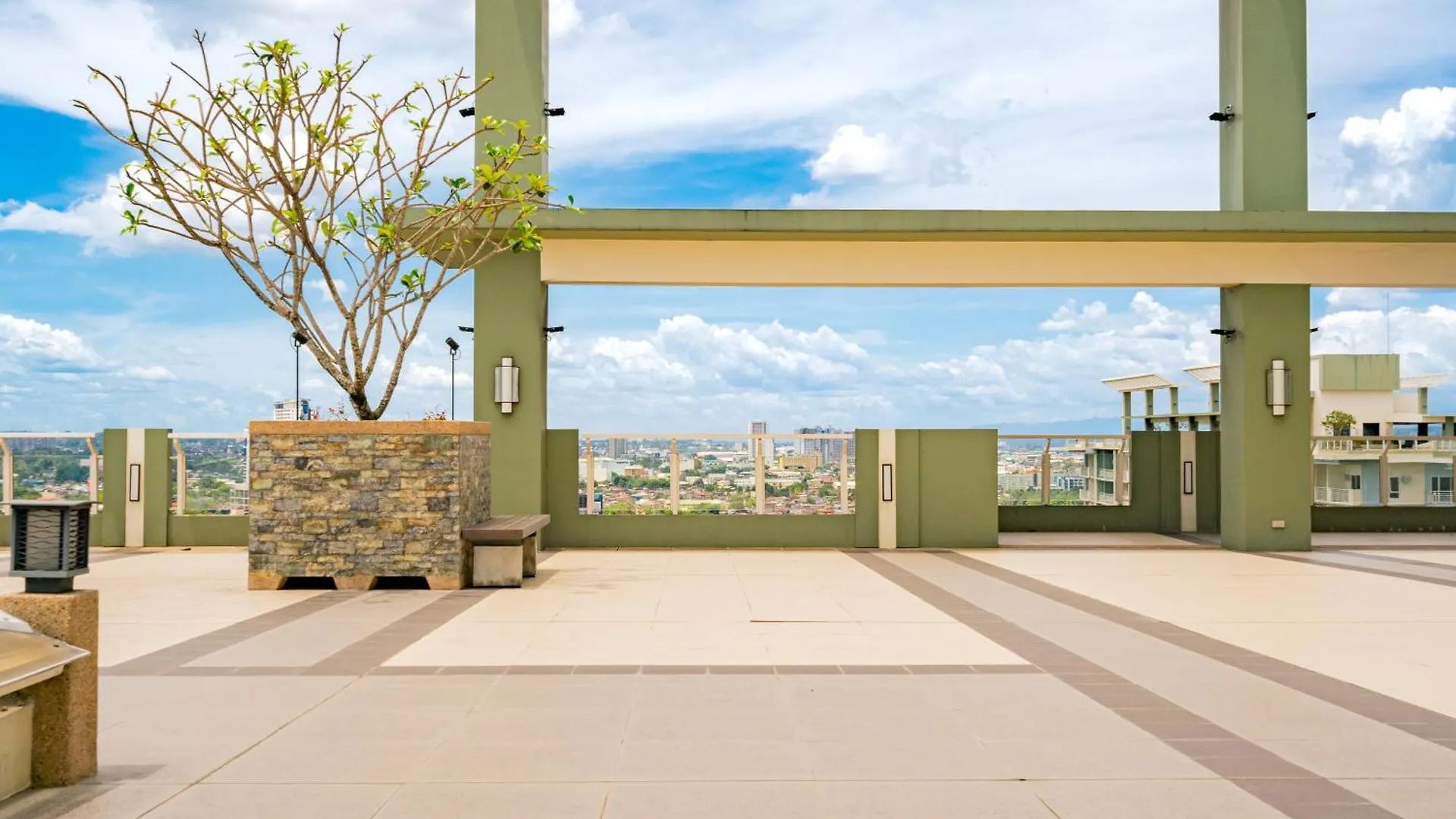 아파트 Verdon Parc L Chic Tropical 2Br L Resort Type Condominium L Close To Sm City Ecoland L Managed By Bleuspace Davao City
