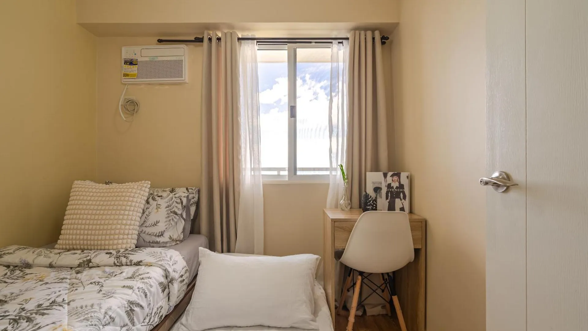 Verdon Parc L Chic Tropical 2Br L Resort Type Condominium L Close To Sm City Ecoland L Managed By Bleuspace Davao City 아파트