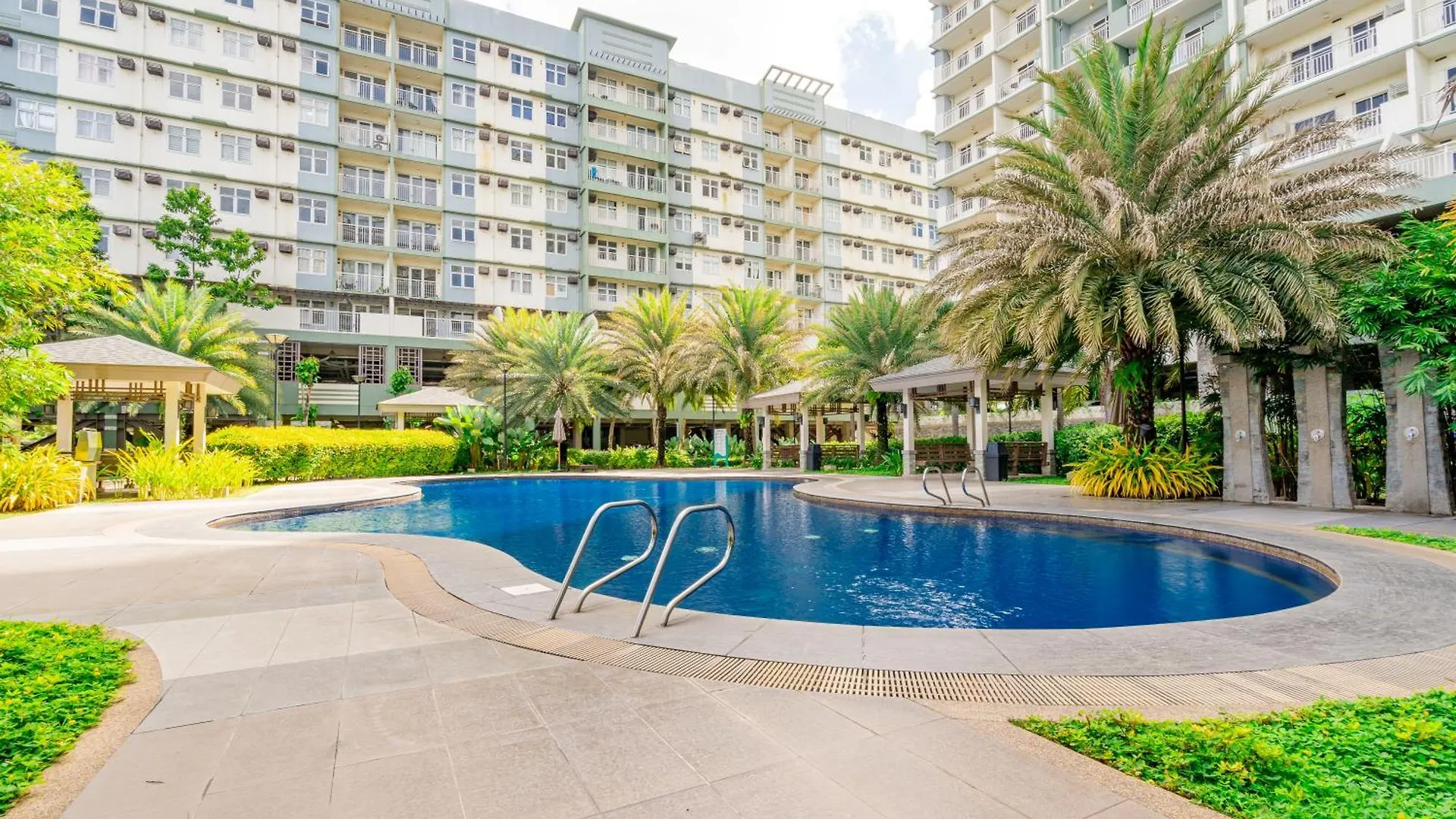 아파트 Verdon Parc L Chic Tropical 2Br L Resort Type Condominium L Close To Sm City Ecoland L Managed By Bleuspace Davao City
